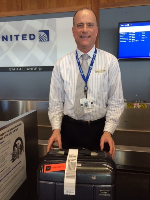 Tim D. from United Airlines