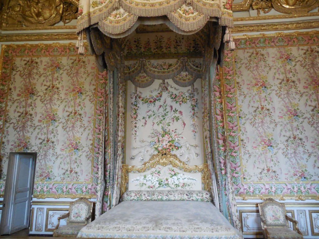 versailles queen chamber