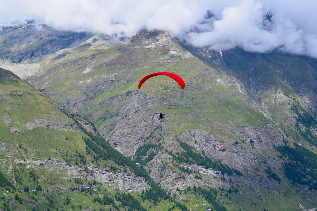 Paragliders enjoying the views of Zermatt from the skies above